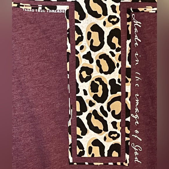 Texas True Threads• Made in the Image of God Leopard Cross Design Graphic Tee - Picture 5 of 7
